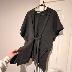 LOFT Knit Pancho in Gray Size M/L